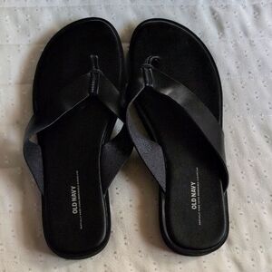 Old Navy black sandals
